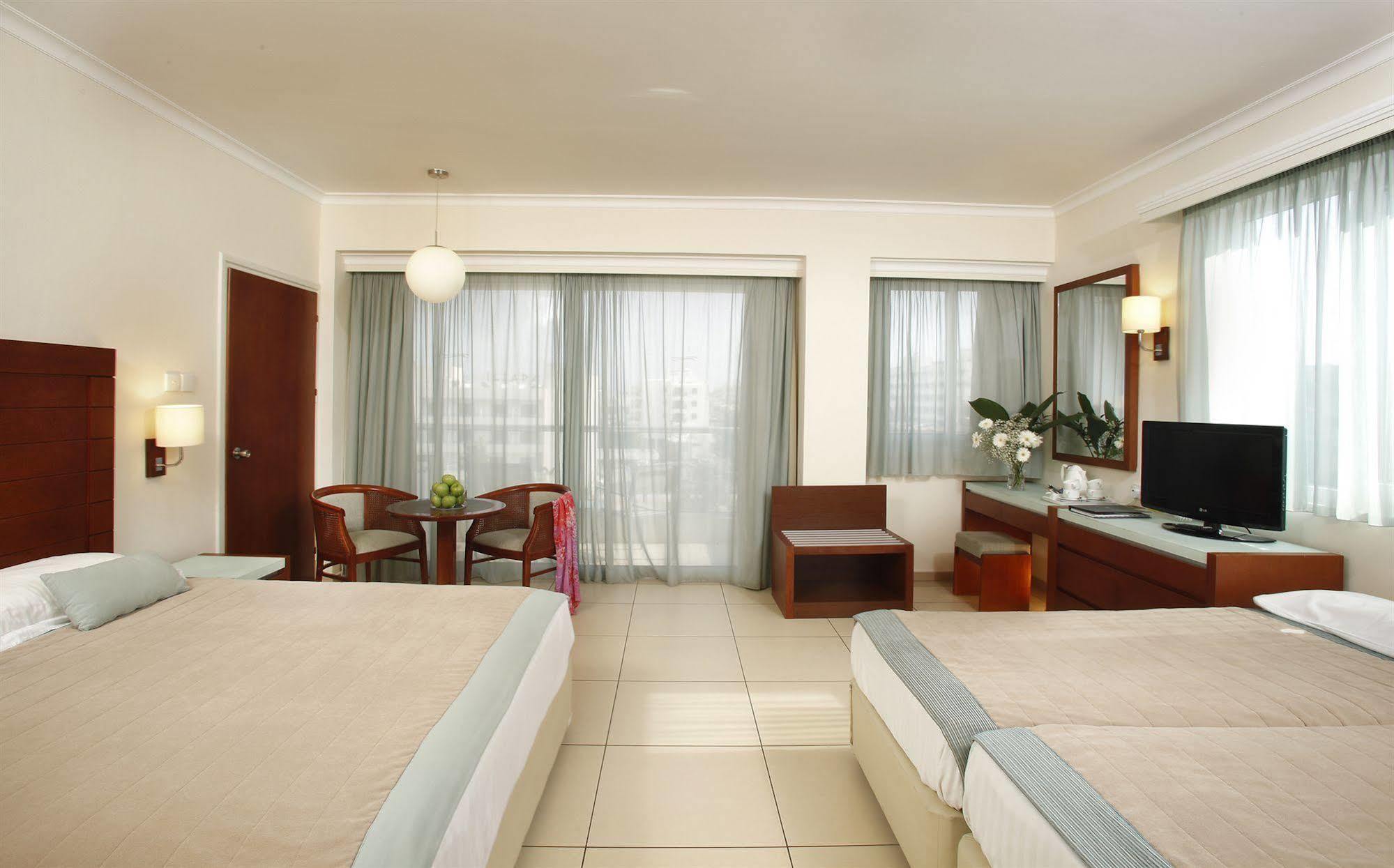 Sunrise Beach Hotel Protaras Eksteriør billede